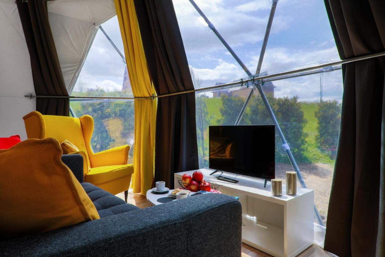 Bed and Breakfast Glamping Gliczarow Klapnioki Leśnica Exterior foto