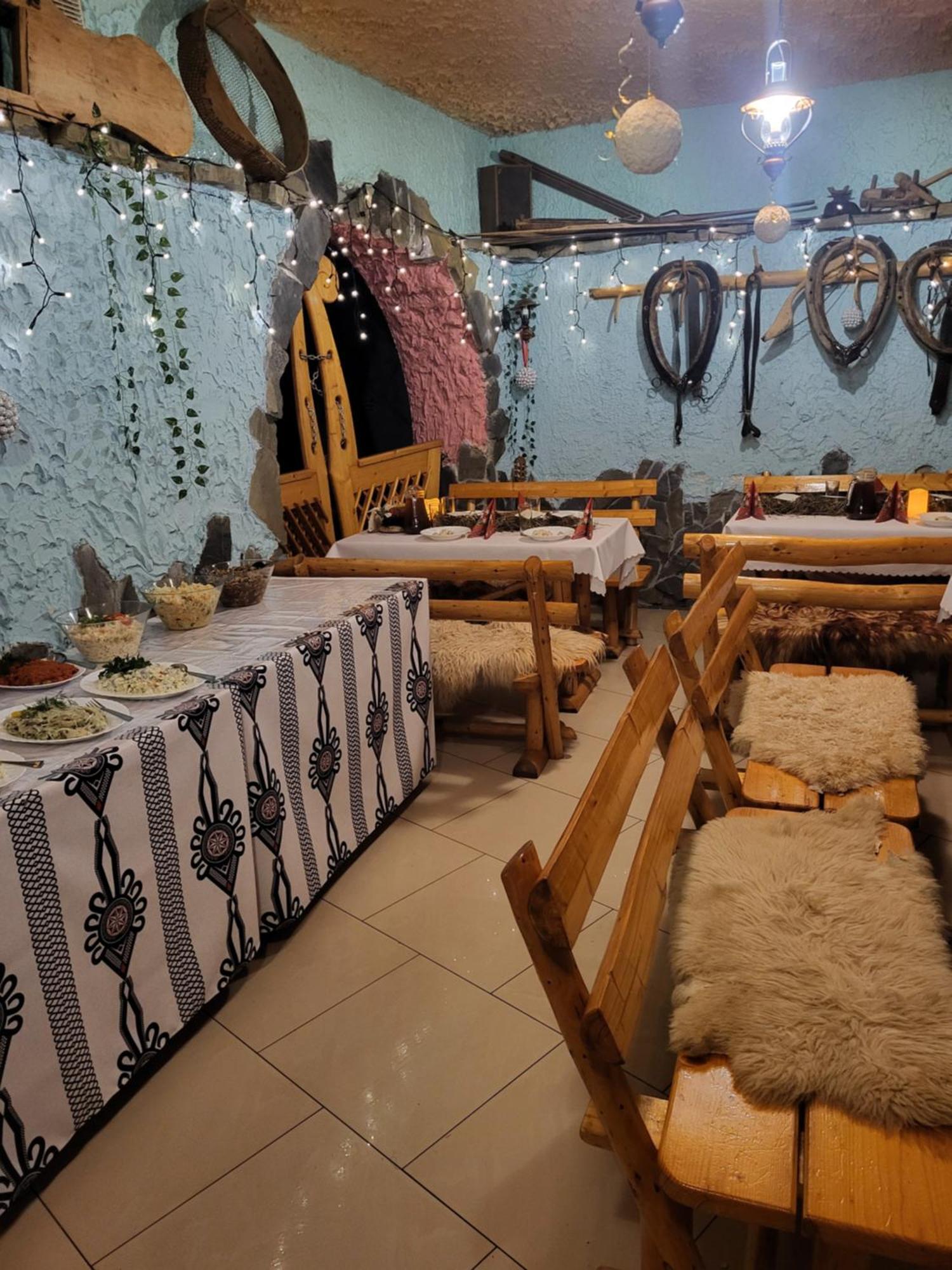 Bed and Breakfast Glamping Gliczarow Klapnioki Leśnica Exterior foto